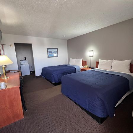 Regency Inn Dodge City Exterior foto